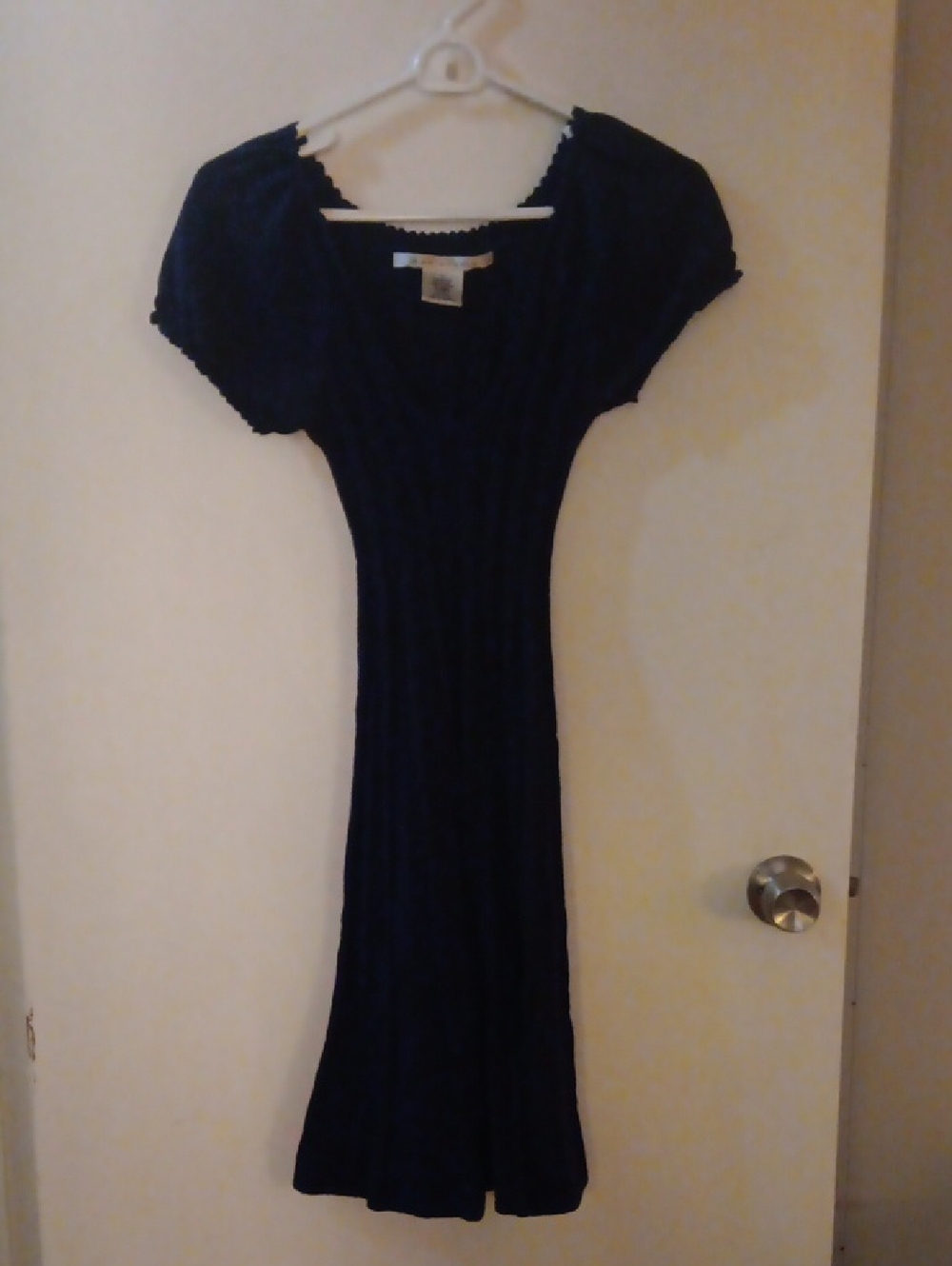 Max Studio Navy Ribbed Puff-Sleeve Maxi Dress